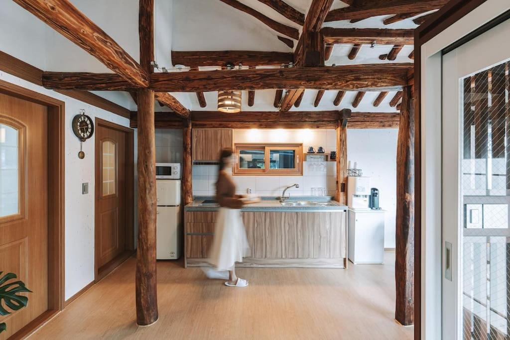 Hanokstay Haru Jeonju Eksteriør billede